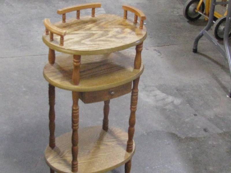 lot 63 image: Phone Stand wDrawer
