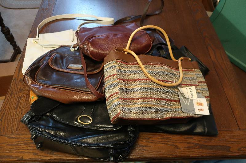 PURSES