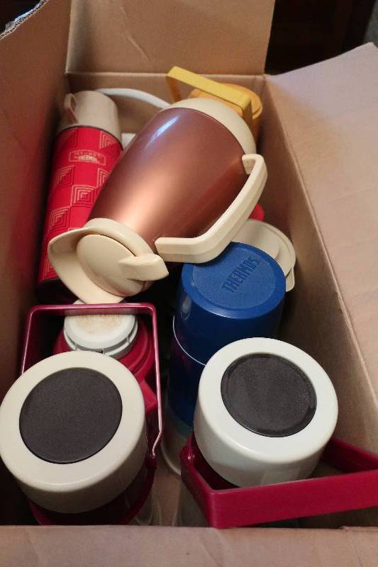 THERMOSES