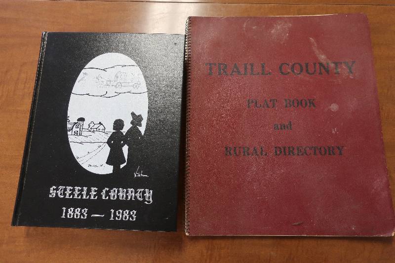 1952 TRAILL COUNTY, ND PLAT BOOK AND STEELE COUNTY ND CENTENNIAL BOOK