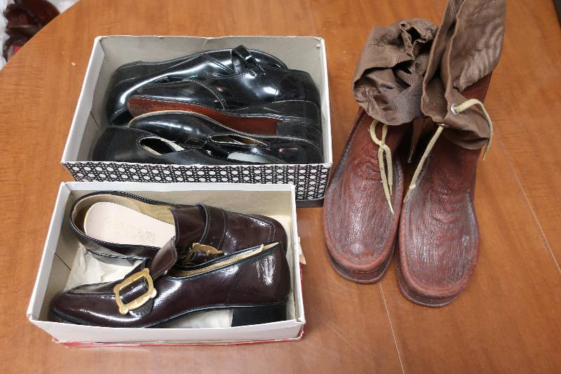VINTAGE GIRLS SHOES AND BOOTS
