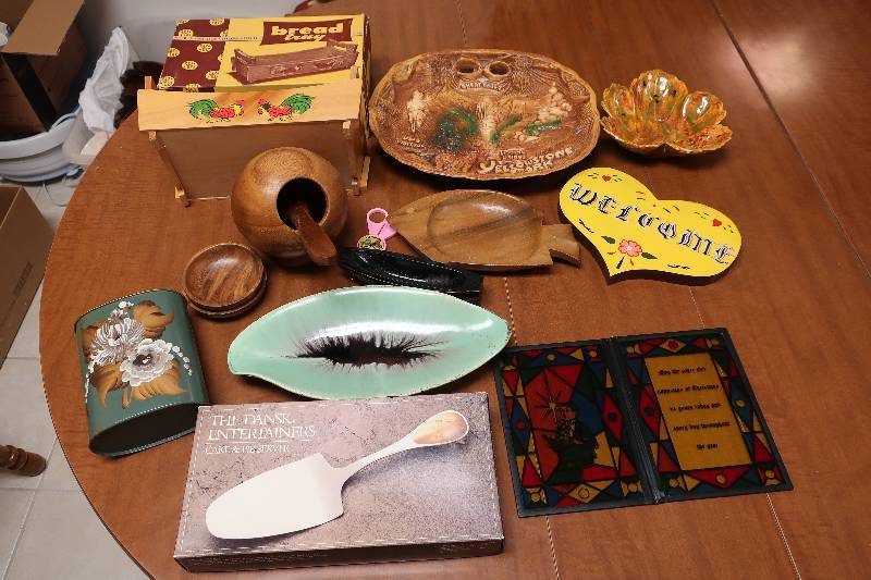 MISC HOUSEHOLD ITEMS
