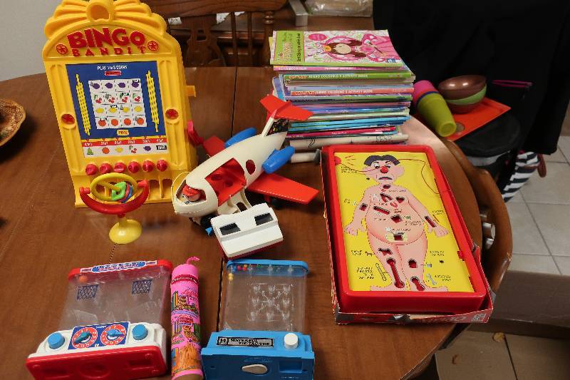 TOYS