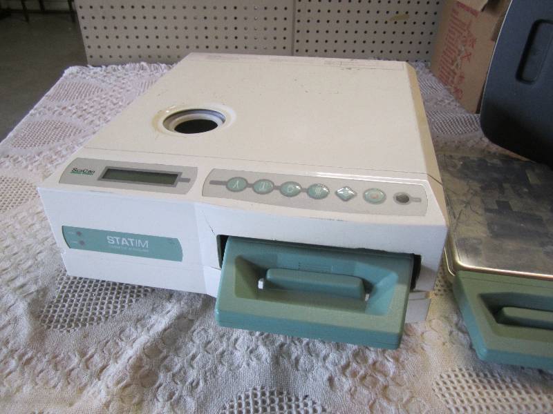 lot 28 image: SciCan Statim Cassette Autoclave Mo...