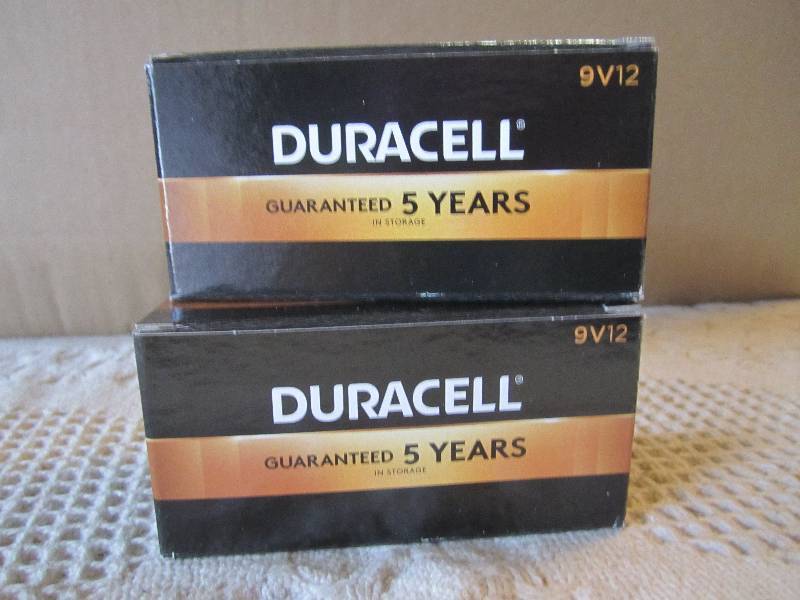 lot 38 image: Lot of 24 Duracell 9 Volt Batteries...