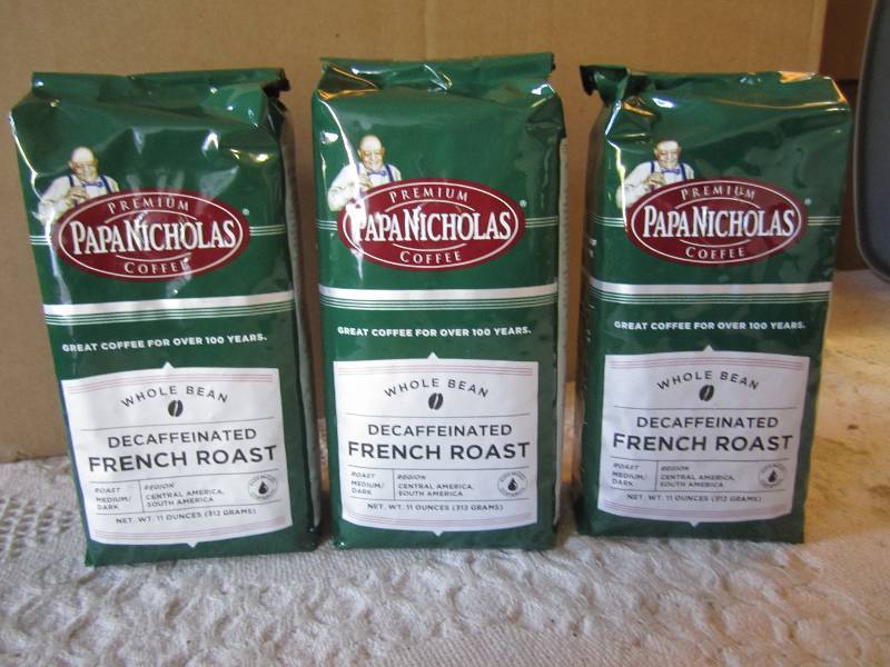 lot 86 image: Lot of 3 - 11 oz Bags Premium Papa ...