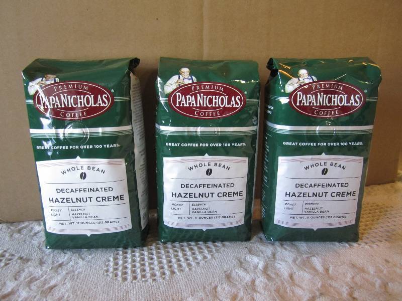 lot 95 image: Lot of 3 - 11 oz Bags Premium Papa ...