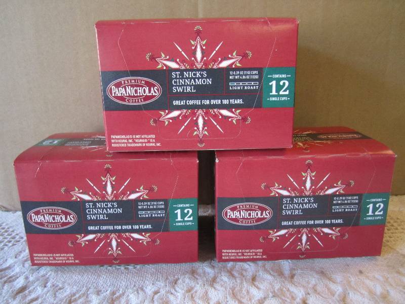 lot 125 image: Lot of 36 (3 boxes of 12) Papa Nich...