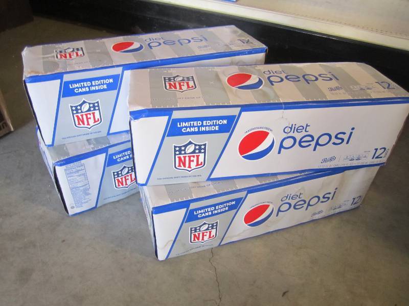 lot 140 image: Lot of 4 Diet Pepsi 12 Packs Best b...