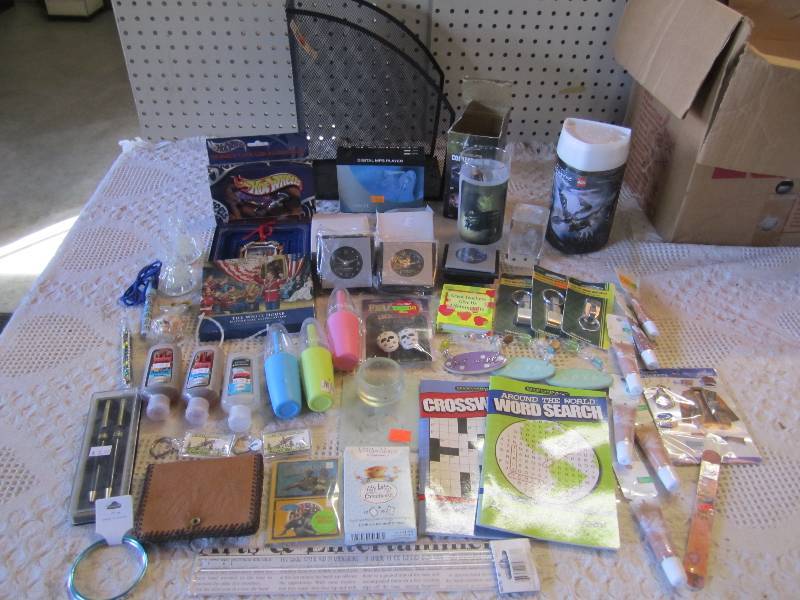 lot 217 image: Lot of Misc See all photos....