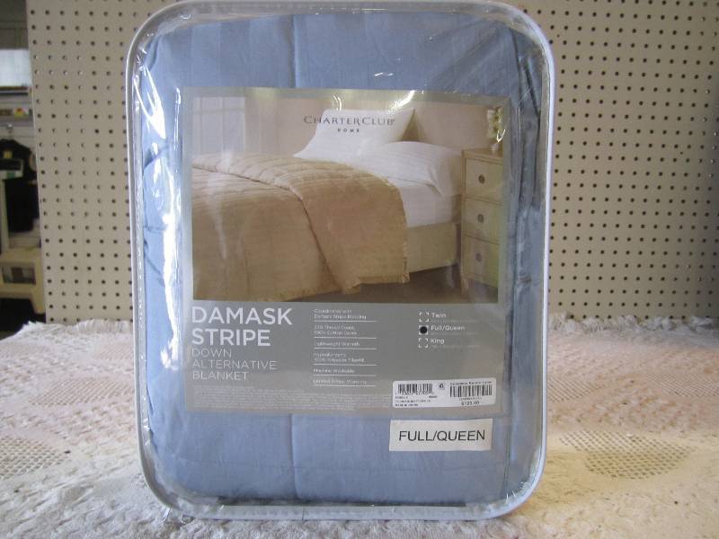 lot 252 image: Charter Club Damask Stripe Down Alt...