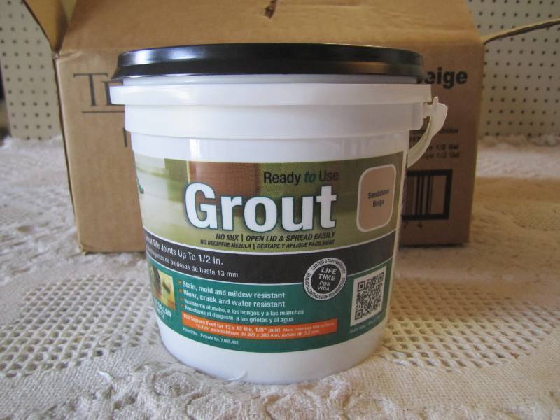 lot 289 image: Case of 4 Ready To Use Tile Grout S...