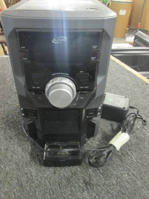 i live radio and cd player powers o...