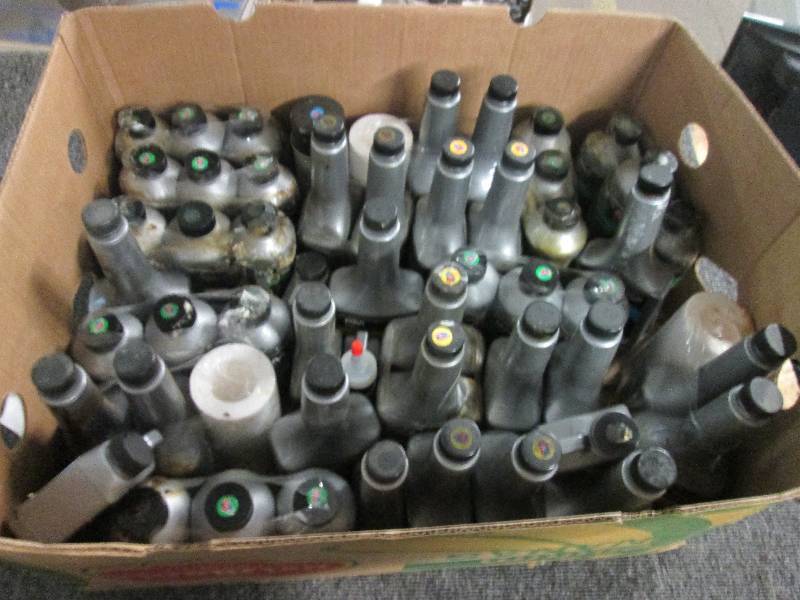box of carquest oilradiator and fu...