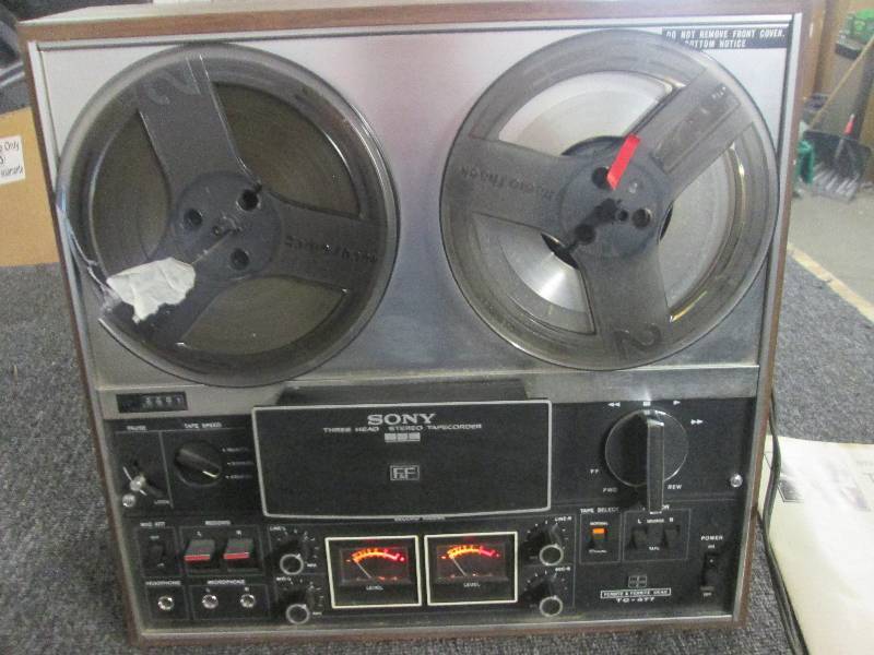 sony three head tape recorder TC-37...