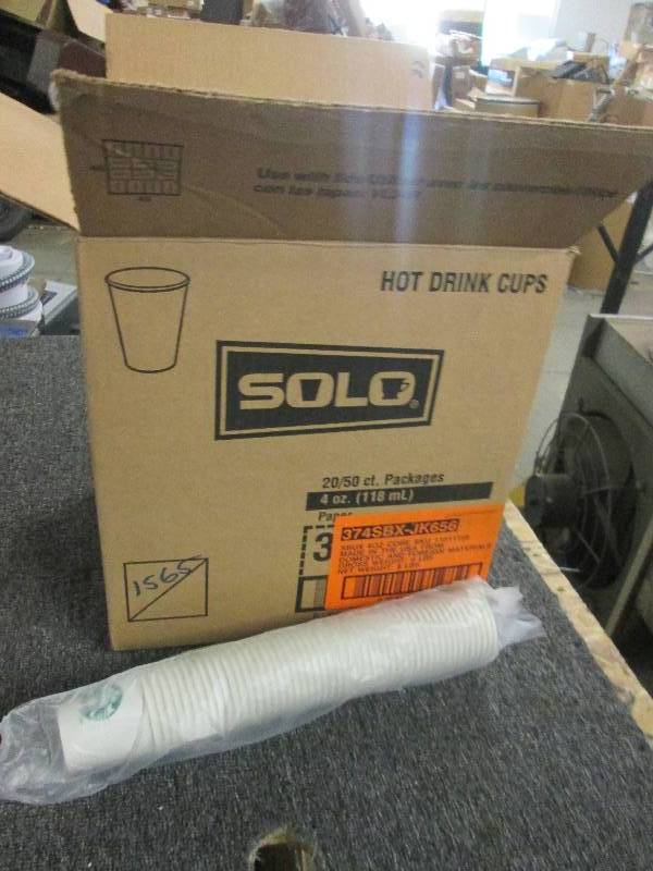1 case of 2050  4oz paper hot drin...