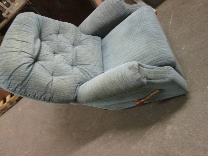 used lazyboy recliner ...