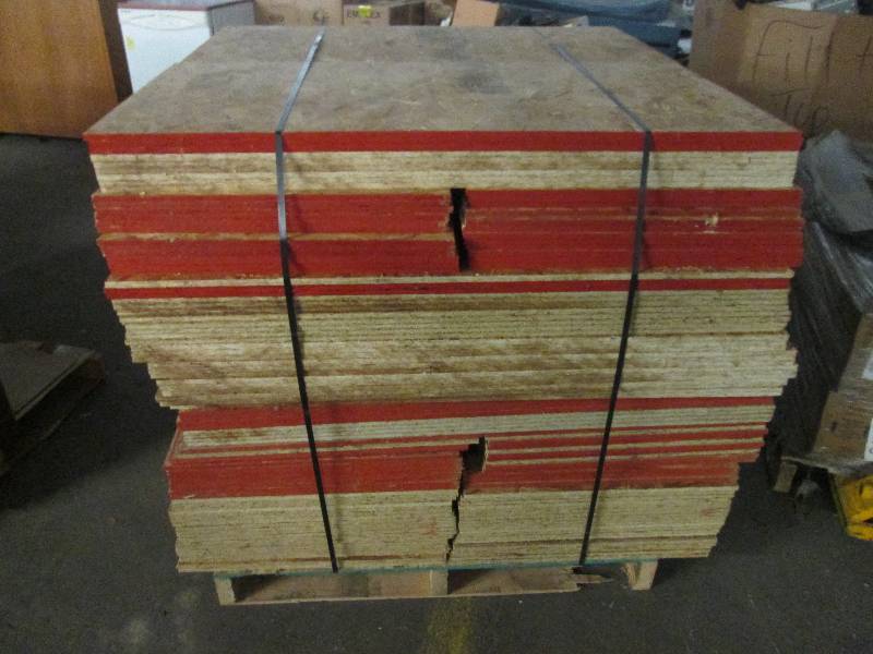 lot of 10 pcs of plywood 2 foot wid...