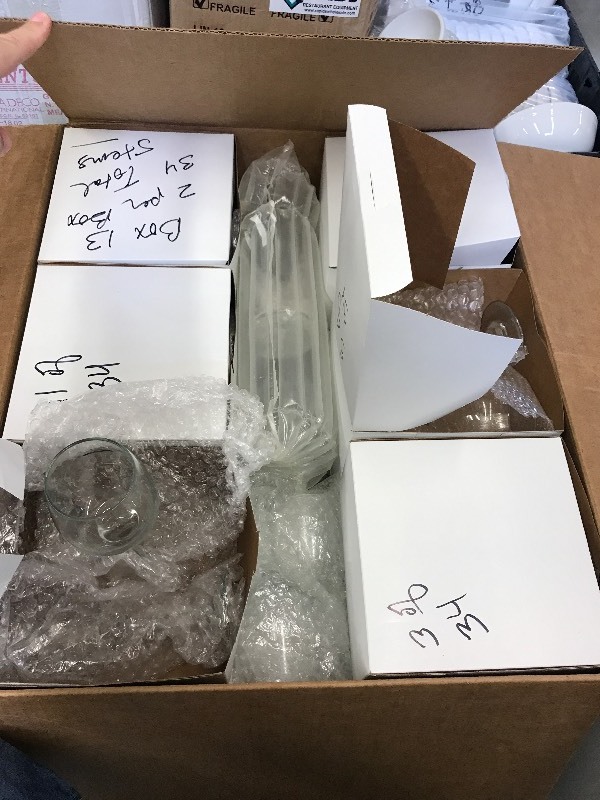 lot 931 image: WINE GLASSES & FLUTES
