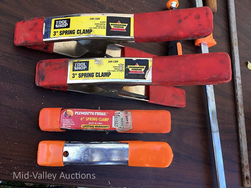 lot 80 image: Clamps and Vice