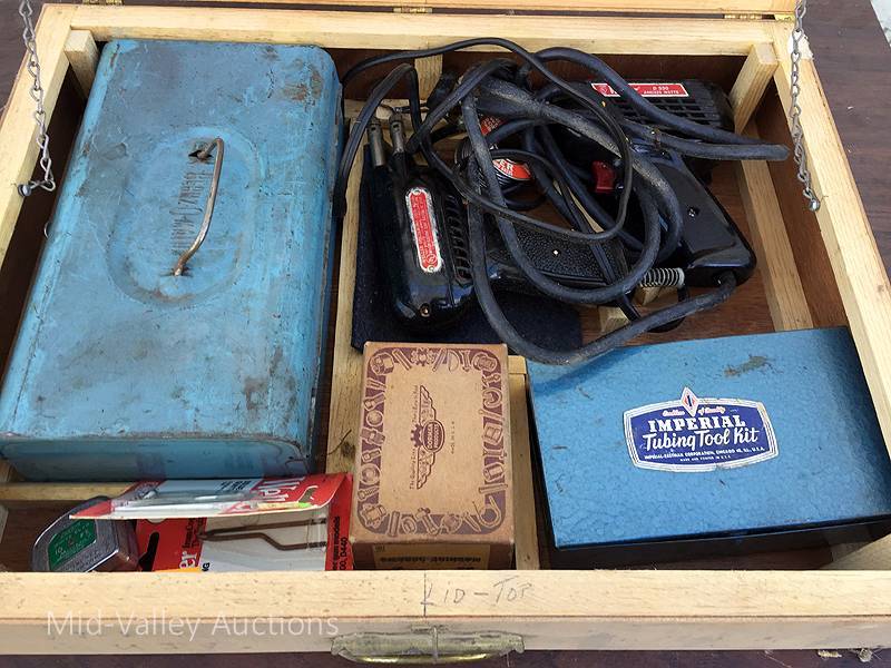lot 97 image: Soldering Equipment