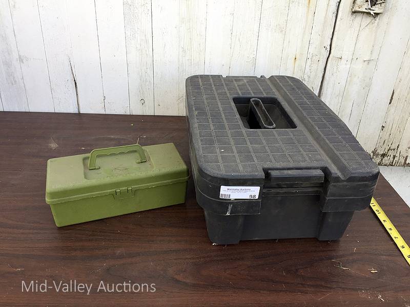 lot 98 image: Tool Box set 2