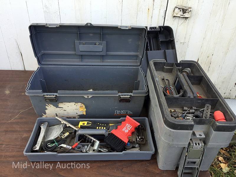 lot 108 image: Tool Boxes 4