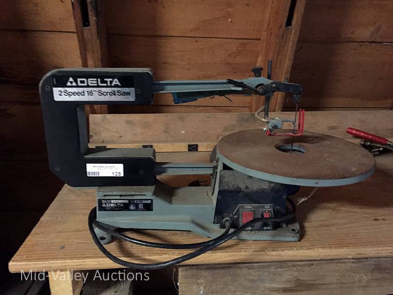 lot 125 image: Scroll Saw