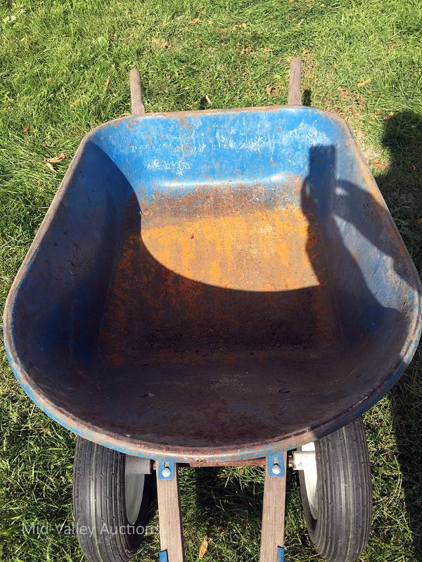 lot 40 image: Jackson Wheelbarrow