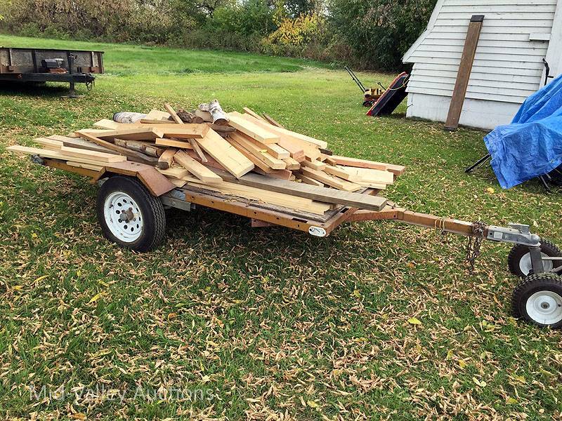 lot 50 image: Flatbed trailer & lumber