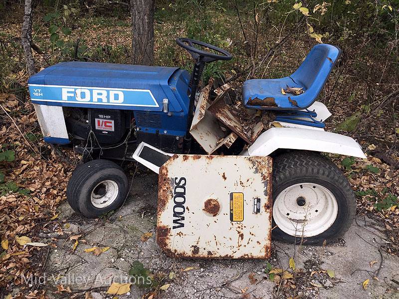 lot 60 image: Riding mowers - parts