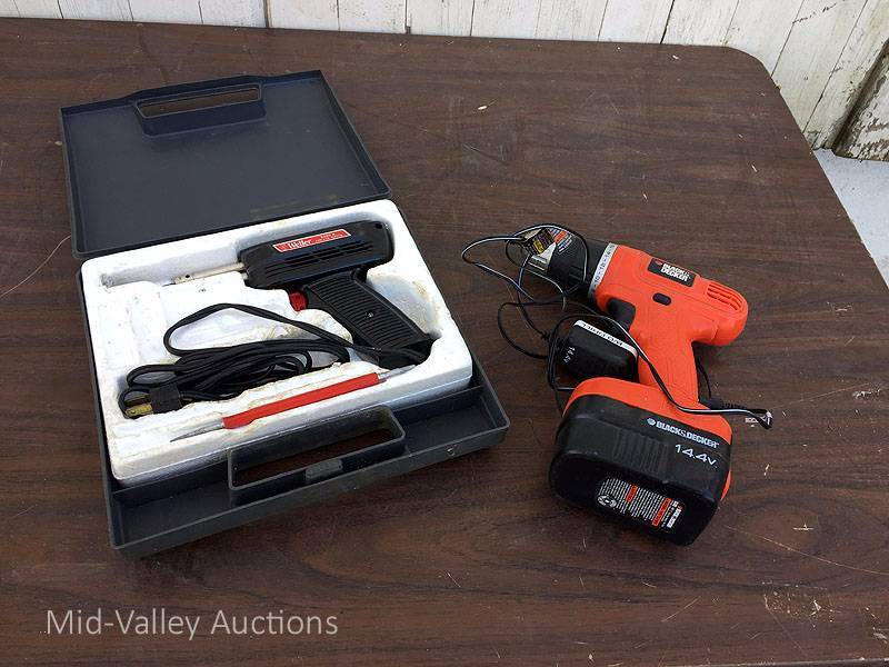 lot 189 image: Drill and Soldering Iron