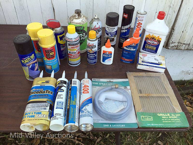 lot 193 image: Spray cans & caulking