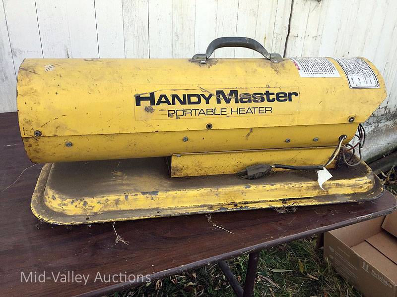 lot 201 image: Kerosene Heater