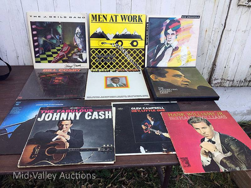 lot 207 image: Records 1