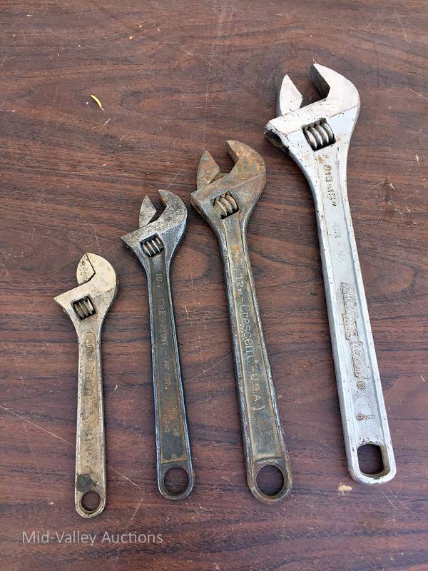 lot 214 image: Adjustable Wrenches