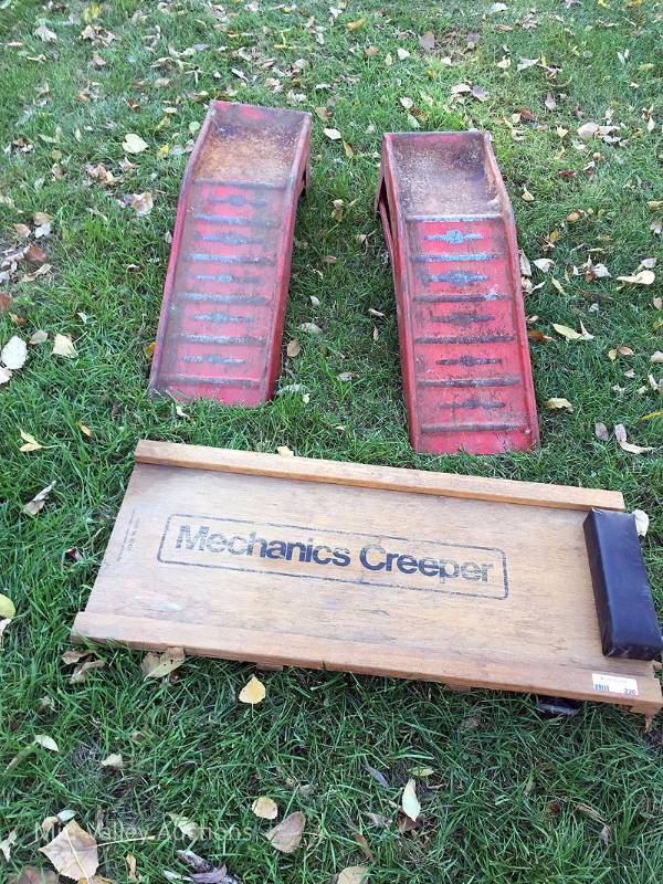 lot 220 image: Ramps and Creeper