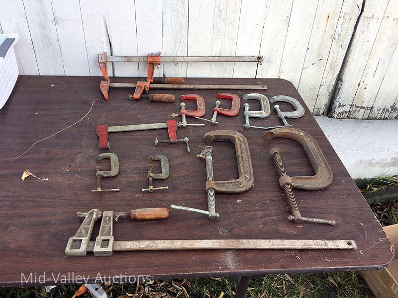 lot 231 image: Clamps 2