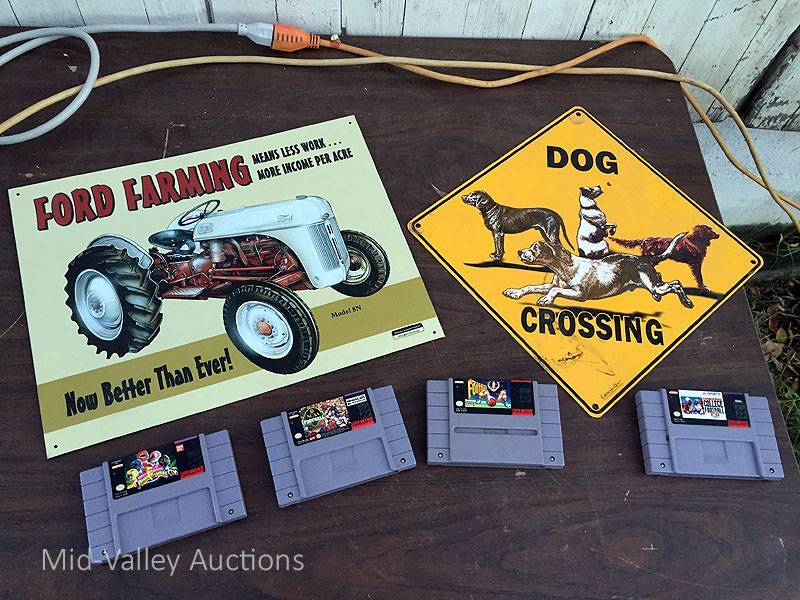 lot 248 image: SNES & Signs