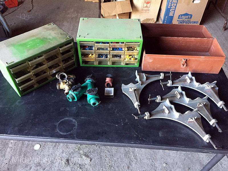 lot 252 image: Clamps, Wire Connectors and more