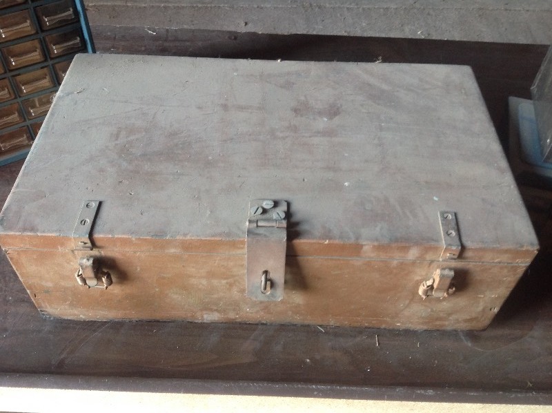 lot 298 image: Wood box and garage organizers