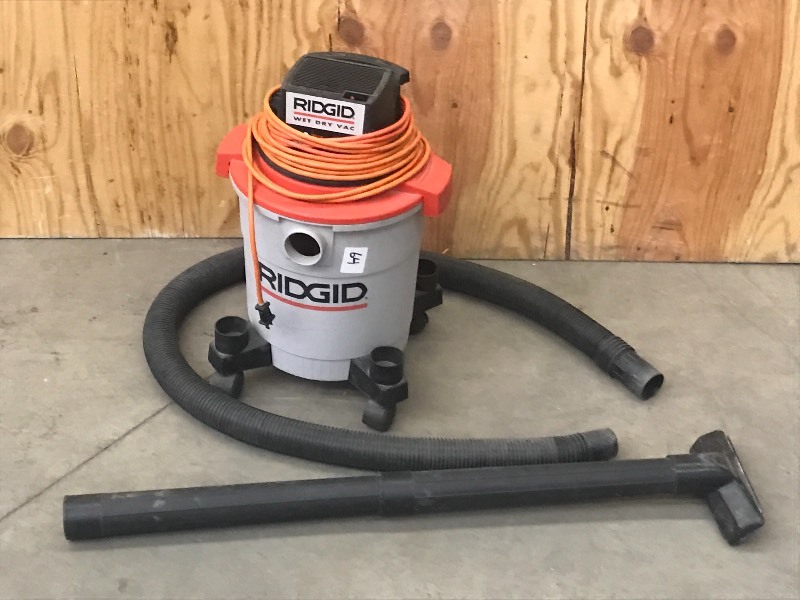 lot 64 image: Ridgid WetDry Vac With Hose Set ...