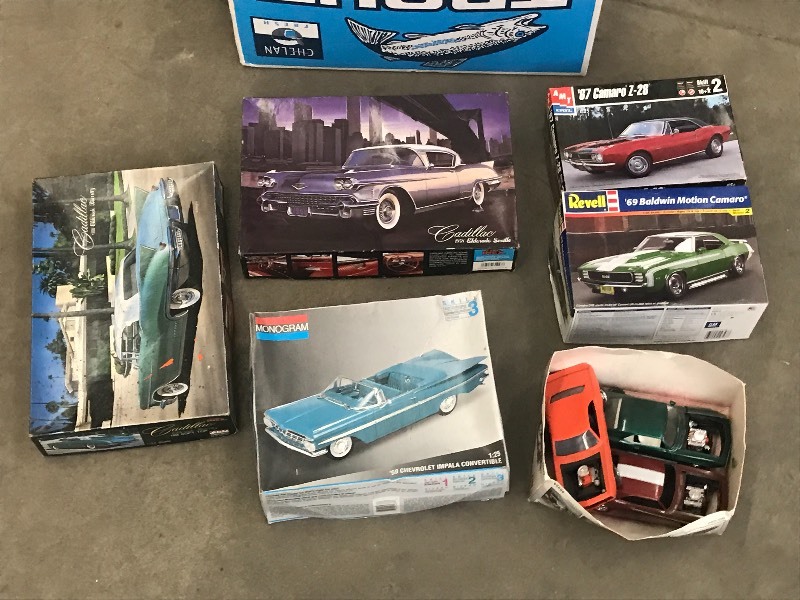 lot 86 image: Lot Of Assorted Model Cars ...