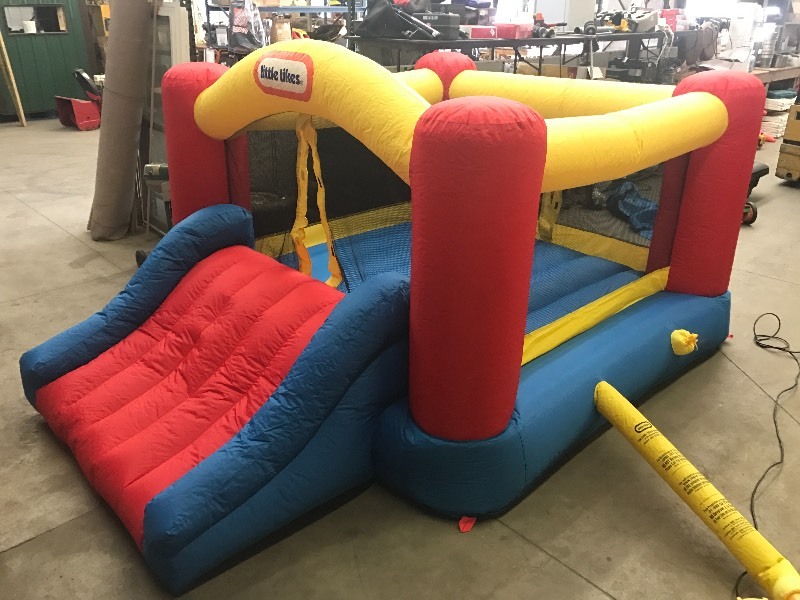 lot 128 image: Little Tike Inflatable Play Area Wi...