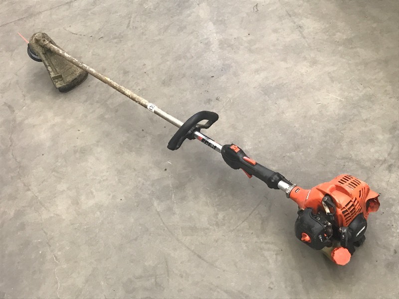 lot 133 image: Echo SRM-225 Grass Trimmer, Runs ...