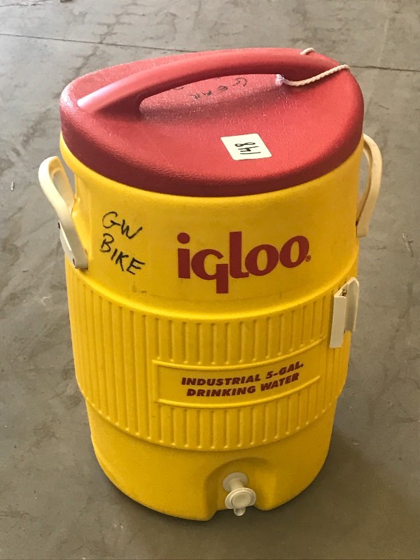 lot 148 image: 5-Gallon Beverage Dispenser ...