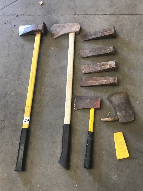 lot 167 image: Lot Of Assorted Splitting Mauls ...