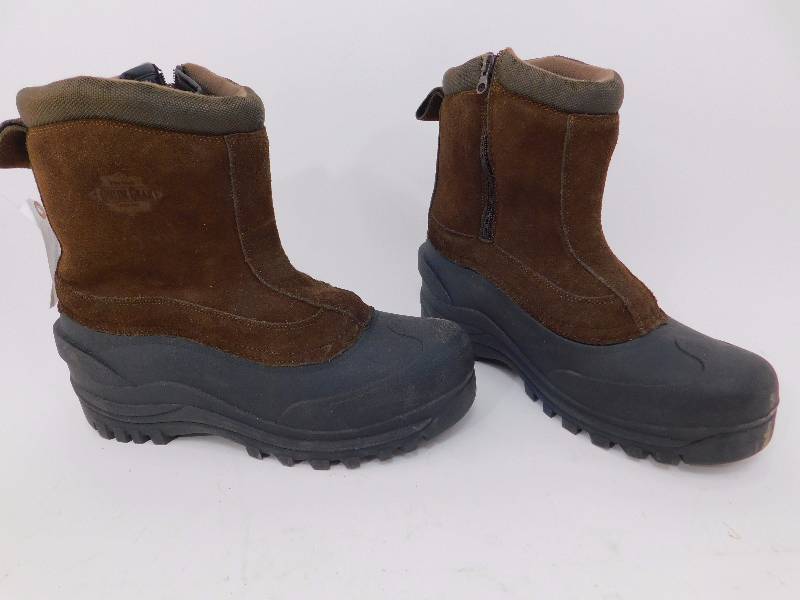 lot 13 image: Guide Gear Mens Insulated Side-Zip Winter Boots, 400 Grams Size 11M