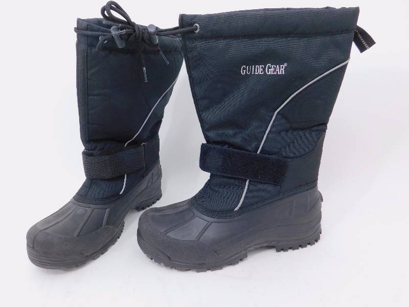 lot 20 image: Guide Gear Winter Boots Size 9