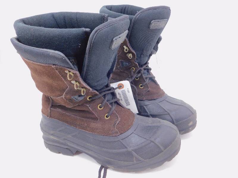 lot 28 image: Kamik Mens NationPlus Winter Boots Size 9